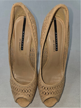 Jay Manuel Attitude | Heals | Women | Tan | Size 7